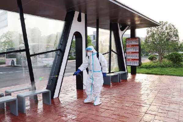 �Ϻ���ɽ�����^(q��)��(n��i)�����֏�(f��)������С�(zh��n)�ɄӸл؁���