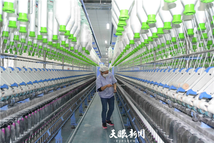 �����ԇ�(y��n)� �P(y��ng)���¡��{(l��n)�������F�����Jِ����(zh��ng)��(d��ng)��(sh��)�ֽ�(j��ng)��(j��)�l(f��)չ̽·��