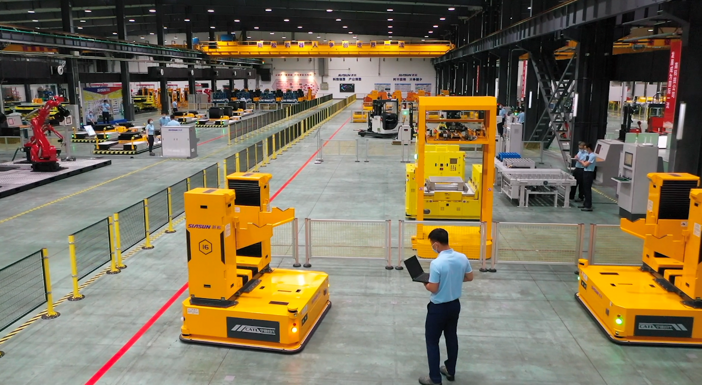 時(shí)政微紀(jì)錄丨十年——殷殷關(guān)切諄諄囑托 習(xí)近平心系科技創(chuàng)新