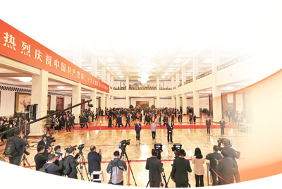 擼起袖子加油干 風(fēng)雨無阻向前行