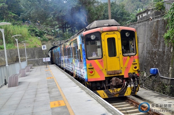 ��ȫ�_�������F·֧��������ľ������������^�_Ļ����(f��)���δ�����������B�Y(ji��)��ݼͩ܇վ