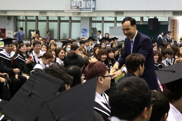 ��������ϯ���I(y��)��Y�������W����ǧ�f��Ҫ����