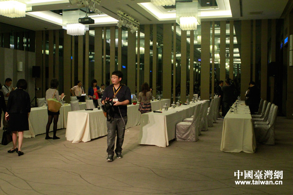 ��(gu��)�_(t��i)�k���Ώ�־܊�c�_(t��i)�������ί��(hu��)��ί�������ڶ�����ʽ��(hu��)��ĕ�(hu��)��(ch��ng)��ý�wӛ�����ڡ��Ȉ�(ch��ng)����