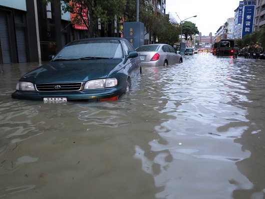 ���ۡ���(z��i)�ϼӞ�(z��i)��һҹ���� ��(z��i)�^(q��)���ˡ�����