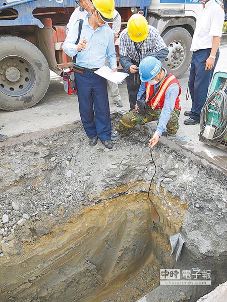 ���ۚⱬԪ���ԟo�� ���͙z�y12С�r(sh��)δ�l(f��)�F(xi��n)й©