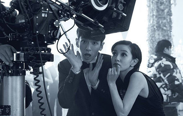 ��С�r(sh��)��4���Ӱ��Ʒ����ʾ���Ӱ߀�ں��������У���ӳ�r(sh��)�g�ǰ��������������Ƿ�h�򕺲����]