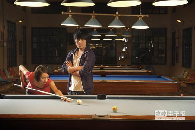 五月天怪獸蓄胡挖鼻孔 網(wǎng)友大贊 五月天怪獸蓄胡挖鼻孔 網(wǎng)友大贊