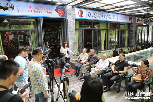 �ɰ�ӛ�߲��L����(zh��n)�ϱ�����������Ї��_���W(w��ng)ӛ�� ������ �z��