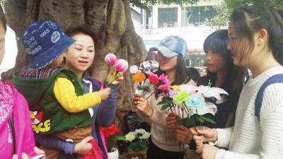 25����W(xu��)������(zh��n)"һԪ�^һ��" ���ٍ��1061Ԫ