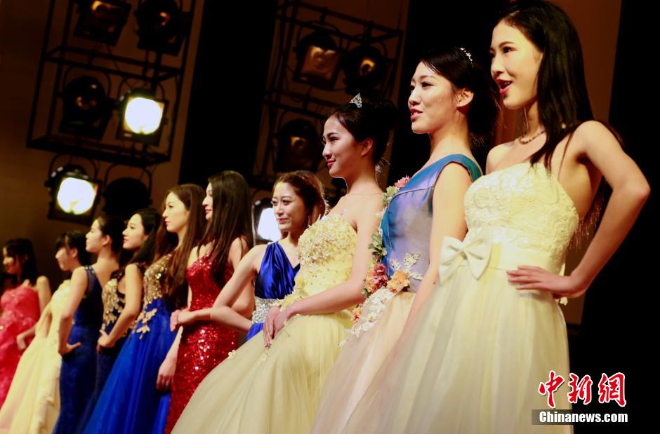 ��h��У��Ů�񡱠�����ؔŮ�ɡ�