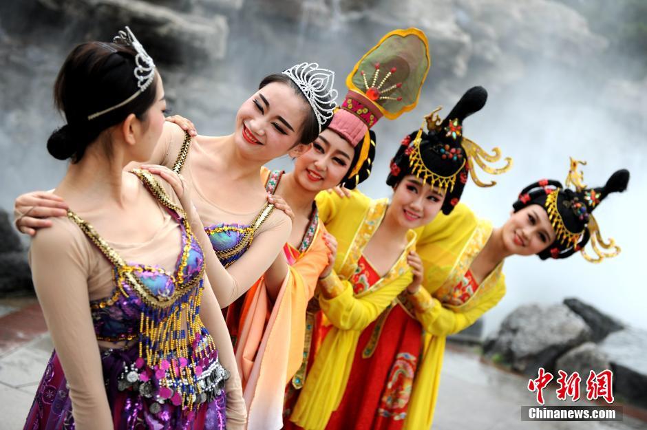 ������У���I(y��)����(chu��ng)�⡰�h���L�����I(y��)��