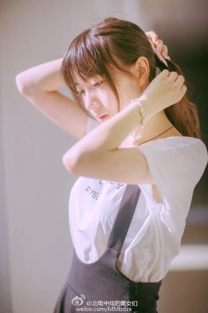 �Ͼ����ֵ�p��̥����ͬ���MͬУͬ���I(y��)