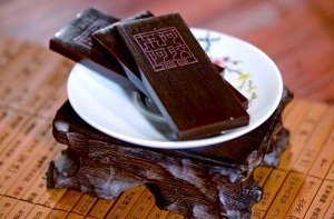 �I(y��)��(n��i)��ʿ�Q���zԭ�ϱ������Ƥ�RƤ