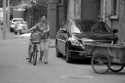 �w�tӢ����ȥȺ�����������A�r(sh��)��(b��o)ӛ�ߏ���z