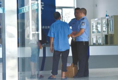 農(nóng)戶輕信電視購物 花4萬種新品種人參結(jié)出菜籽 農(nóng)戶輕信電視購物 花4萬種新品種人參結(jié)出菜籽