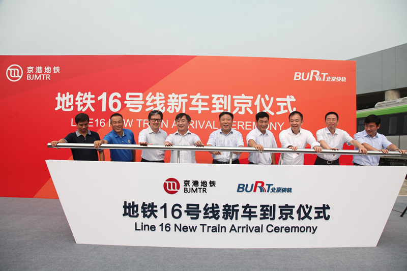 ���۵��F16̖����܇�����xʽ�����F(xi��n)�����e��ͬ�Ƅӆ����b������܇��ʽ����