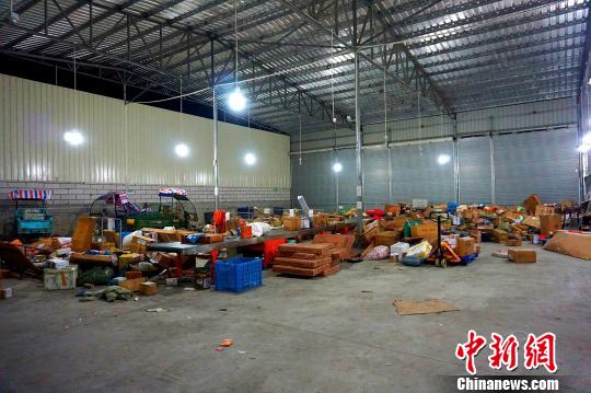 ��������һ���f��˾8000�������e�����P(gu��n)ע(�D)