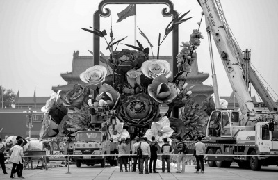 �찲�T(m��n)��(gu��)�c�󻨻@��¶���ݲ廨����3D���g(sh��)��λ