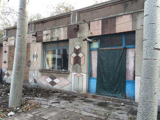 河北拆遷人員被扎死背后:村民被偷拆 深夜遭投蛇