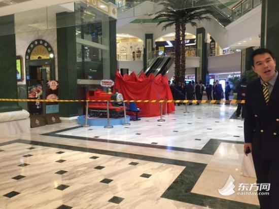 �DƬ�f��:���ǬF(xi��n)���������Sɫ���侀  ��Դ:�|���W