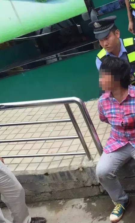 �Ѓ�Ů�ӱ������������W(w��ng)�ѹ��D