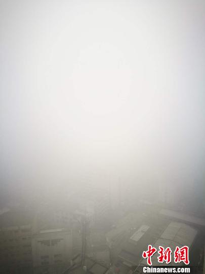 ɽ�|������tɫ������350��������Mվ�Pͣ