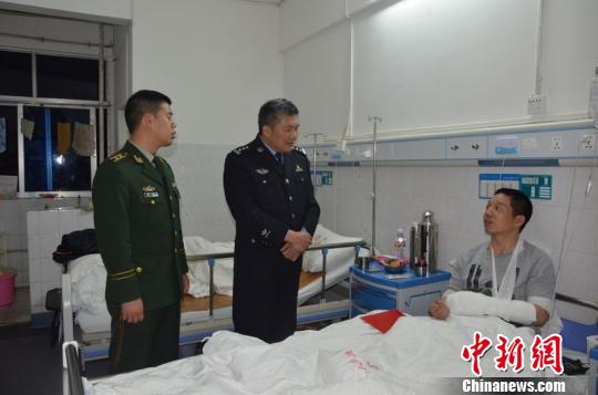 �D�鿴��ο����ؓ������������ϼ�㡡�z