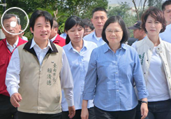 �簲���{����Ӣ�ġ���̫��̫�󽉼ܡ���