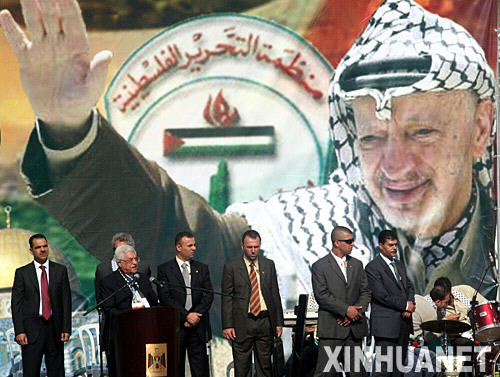 11��11�գ�����˹̹�����(qu��n)���C(j��)��(g��u)��ϯ����˹��������ڼo(j��)�����������3���꼯��(hu��)���vԒ����(d��ng)������(sh��)�f(w��n)������˹̹��ӿ��λ����ķ��������ϯ�������Ӱ�����������3����o(j��)����(d��ng)��