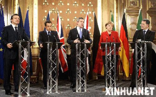 1��29�����W��ί�T����ϯ���_�����������y(t��ng)�_���R��Ӣ�����಼����������Ĭ�ˠ���������������_�ϣ��������ң���Ӣ���׶����س�ϯ���l(f��)��������λ�I(l��ng)��(d��o)�ˮ�(d��ng)���ڂ����e��С�����X���h���ͮ�(d��ng)ǰȫ����ڄ�ʎ�����罛(j��ng)��(j��)���}�e���˴��̡� ���A��l(f��)