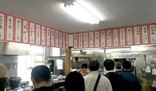 ����50��ĕr(sh��)�gȥ��һ������,׌ȫ���˓�����.