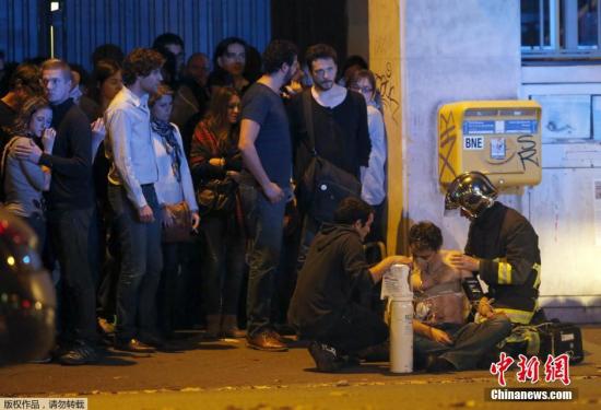 2015��11��14�գ����������B�h(hu��n)���u���������m�����d������һ���܂����������ڽ����ί��� ��(j��)Ӣ��(gu��)���l(w��i)��(b��o)����(b��o)�����������m�����d��(n��i)������120���������鱾�ο��u������K�صĵ��c(di��n)���A(y��)Ӌ(j��)�܂��˔�(sh��)��200���� ��(j��)�Q���ֲ��������M(j��n)�넡Ժ�󣬳��ڈ�(ch��ng)�������_�����䣬�r(sh��)�L(zh��ng)�_(d��)10��15���������(g��)��Ժ����Ѫϴ����