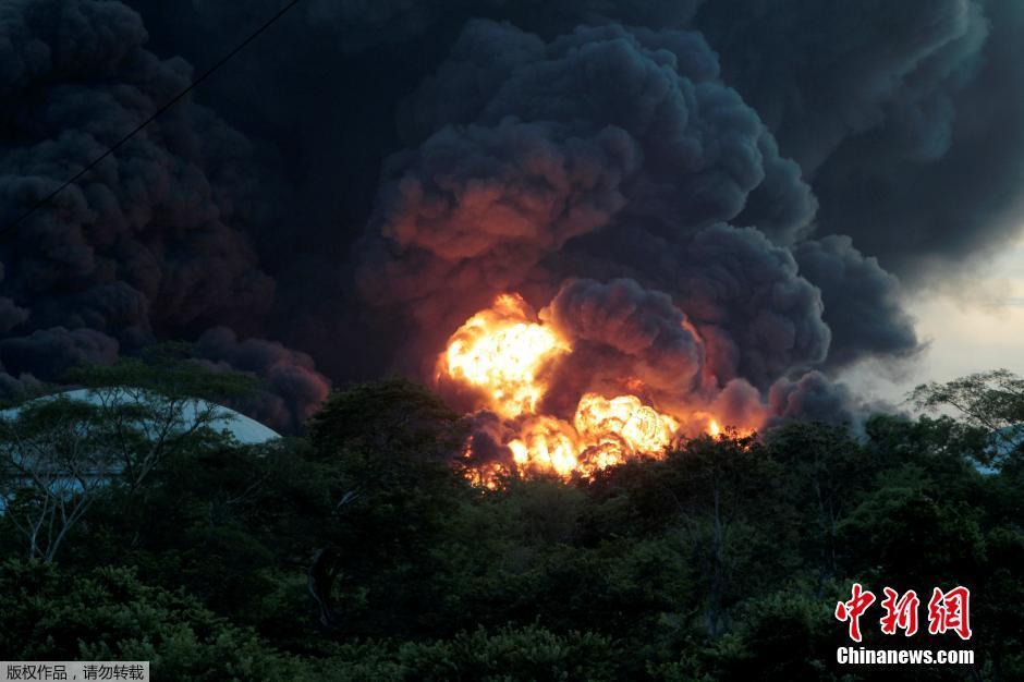 ���������ۿ�ȼ���A������ը ���F(tu��n)�v��