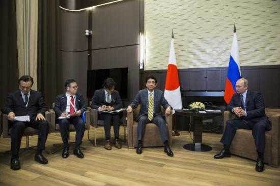 日媒:日擬用承認(rèn)俄居民居住權(quán)換取北方領(lǐng)土歸屬 日媒:日擬用承認(rèn)俄居民居住權(quán)換取北方領(lǐng)土歸屬