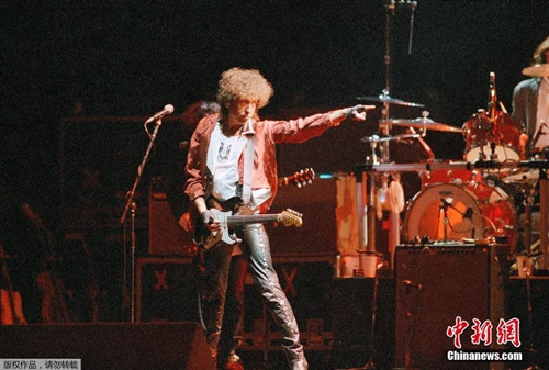 �Y�ψD����20���o(j��)60������񣬵ς���������������Ļ�����S�˰낀�����o(j��)�����Ĵ�����Ʒ�����������L(f��ng)���h���͡��r����׃�����D��1986�����ς����ݳ�������