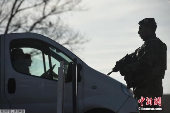 ��(d��ng)?sh��)ؕr(sh��)�g2016��12��22��,����Ottmarsheim,�������ڵ·�߅���z���^��܇�v��������܇���u�ɷ��l(f��)��ȫ�W����ͨ����,���p10�f�WԪ��