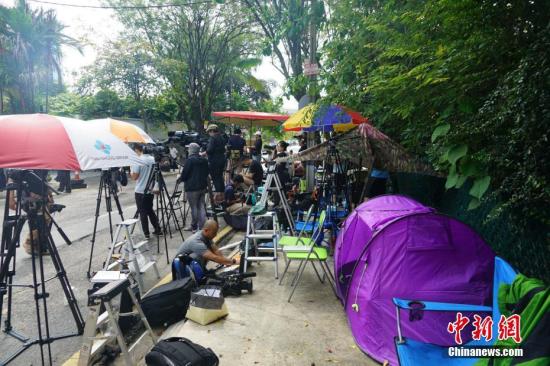 3��5��������ӛ���غ��ڳ��r�v�R��ʹ�^ǰ���R����������4�՛Q���(q��)�����r�v�R��������ʹ������������48С�r(sh��)�x���� <a target='_blank' ><p  align=