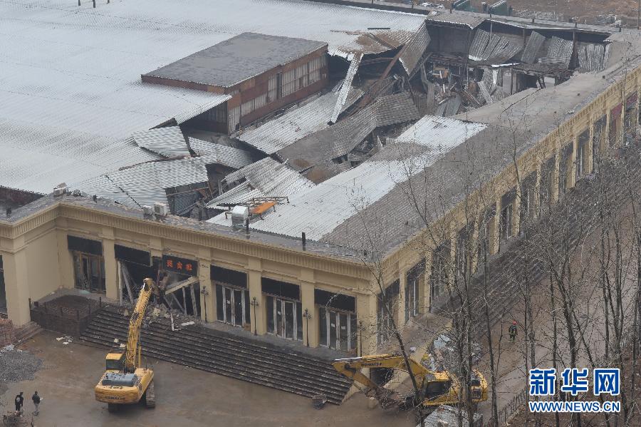 ����һ�Ҿӽ����Ј�(ch��ng)̮�� ӛ���֙C(j��)�����˱�̧��