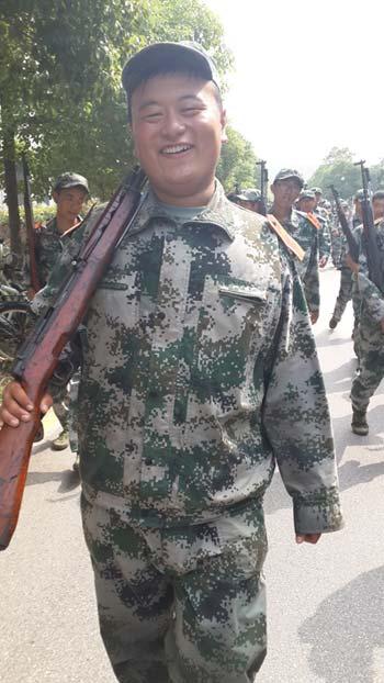 1.85�׵Ă�(g��)��������ͦ�����|�ϴ�W(xu��)��ľ���̌W(xu��)Ժ2013��(j��)�������ϕ��o�˵�ӡ���ǵ��͵��(y��ng)���к���׌���y�������������(l��i)�Ժ����_(k��i)���������У�r(sh��)�w��230��ǂ�(g��)���۲��۵ġ�С�ֶա����W(xu��)��(x��)Ҳ�ǰ��ﵹ��(sh��)��2014������ϕ��o�Լ�������ÿ����7200�׵ĺꂥ���{(l��n)�D�������S�����L(zh��ng)���еĈ�(ji��n)�֣���һ�Y(ji��)�����ϕ��ĳɿ�(j��)׃��ȫ���һ���꼉(j��)ǰ3%���ɹ����x�������x������