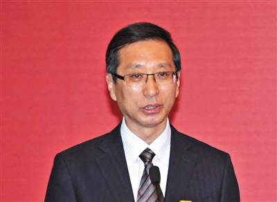 ��ռ�� �h�壬1953��11�³�����������ľ�m����1970�ꅢ�ӹ�����1976��3�¼����Ї�(gu��)���a(ch��n)�h�������V���W(xu��)Ժ��ϵ�о����அ�I(y��)���߼�(j��)��݋��