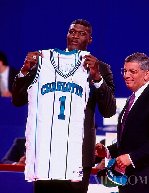 ��D��Ⱥ˽���ӱ�� NBA��Ԫ�����Ʈa(ch��n)