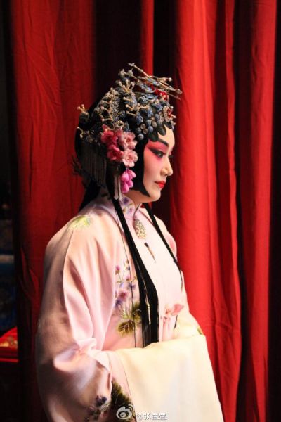 �����݆T��r(ji��)ֵ12�f(w��n)Ԫ�c(di��n)���^����(d��ng)����ʿ؟(z��)�R