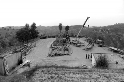 ̎���Lʯ�͵��;���