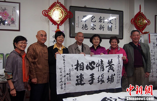 ������I����_�����L������^(q��)