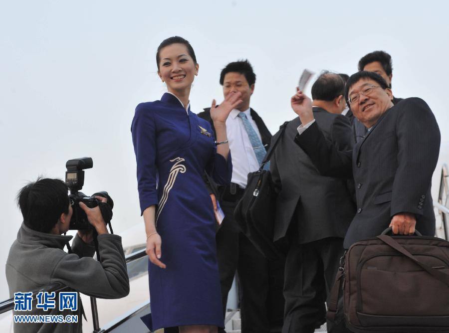 (經(jīng)濟)(1)兩岸“三通”五年間 (經(jīng)濟)(1)兩岸“三通”五年間