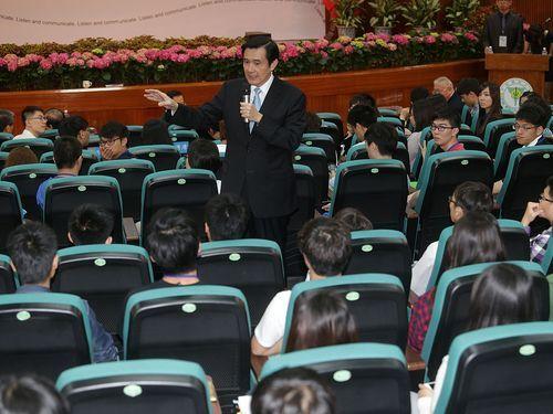 �����RӢ��20���������_���e�k��6������,���ԡ��A ������,���F(xi��n)�������x�����}�l(f��)�����f,�F(xi��n)��Ҳ�c�W(xu��)����ý�w���ӡ��������硱