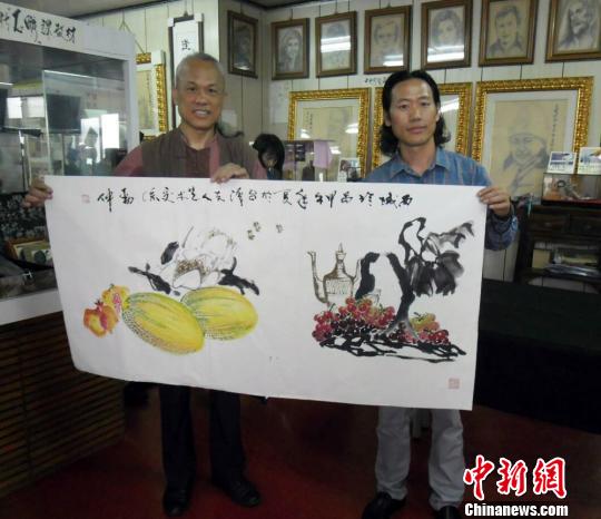 新疆石河子文化參訪團造訪臺灣陳逢顯毫芒雕刻館 新疆石河子文化參訪團造訪臺灣陳逢顯毫芒雕刻館