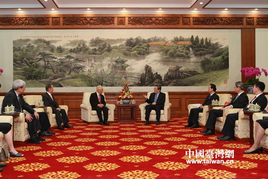 9��26���������й��������ξֳ�ί��ȫ�����f(xi��)��ϯ��������~�_���e�^��Ҋ�_����ƽ�y(t��ng)һ�F(tu��n)�w(li��n)�υ��L�F(tu��n)