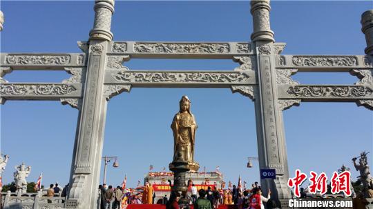 浙江單團(tuán)規(guī)模最大臺(tái)灣入境團(tuán)赴普陀山促文化交流 浙江單團(tuán)規(guī)模最大臺(tái)灣入境團(tuán)赴普陀山促文化交流