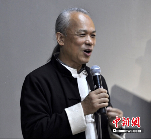 臺微雕家陳逢顯獲聘廣州新世紀藝術(shù)研究院副院長